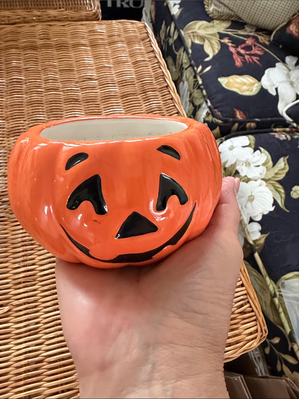 Ceramic Jack-O'-Lantern Candle - Bright Orange like new